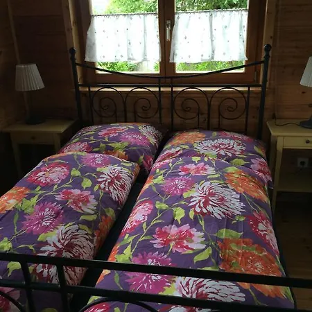 福尔卡内菲尔赫普度假屋 度假居 Schonbach (Vulkaneifel)